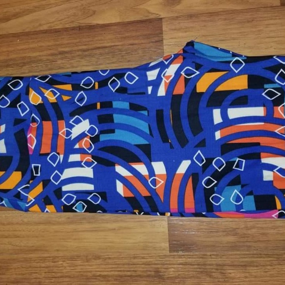Lularoe TC Leggings- Multiple leggings available - Picture 7 of 8